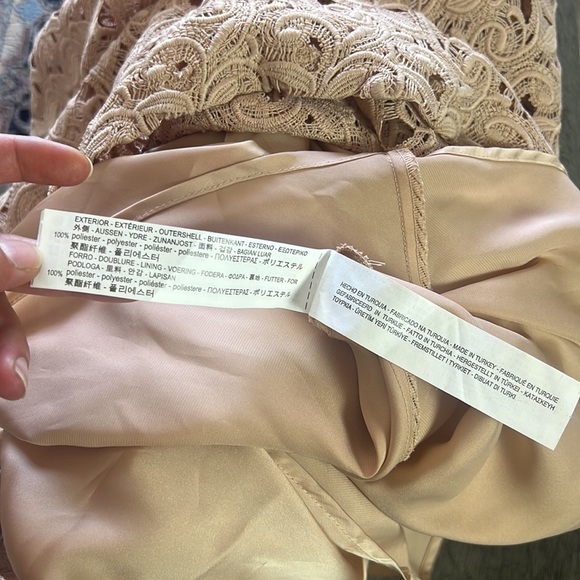 Zara Women’s Blush Pink Guipure Lace Knee Length Dress Size S - Picture 14 of 17